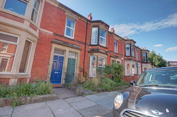 2 Bedroom Flat To Rent In Coniston Avenue, West Jesmond, Newcastle Upon Tyne, NE2