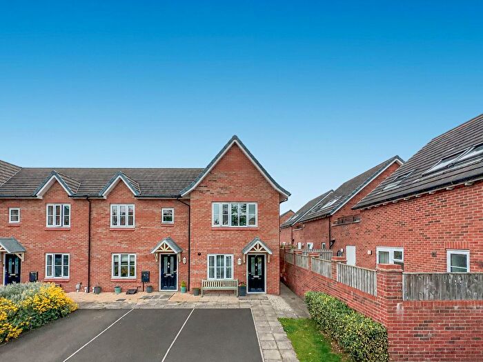 2 Bedroom Terraced House For Sale In Shaftsbury Close, Morpeth, NE61