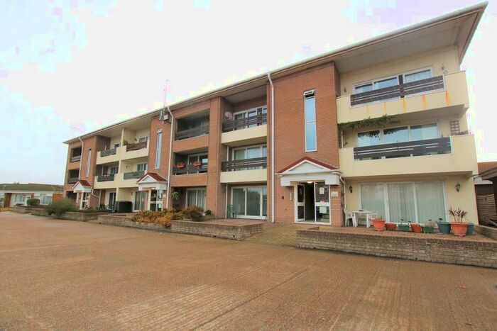 2 Bedroom Ground Flat To Rent In Viking Way, Eastbourne, BN23