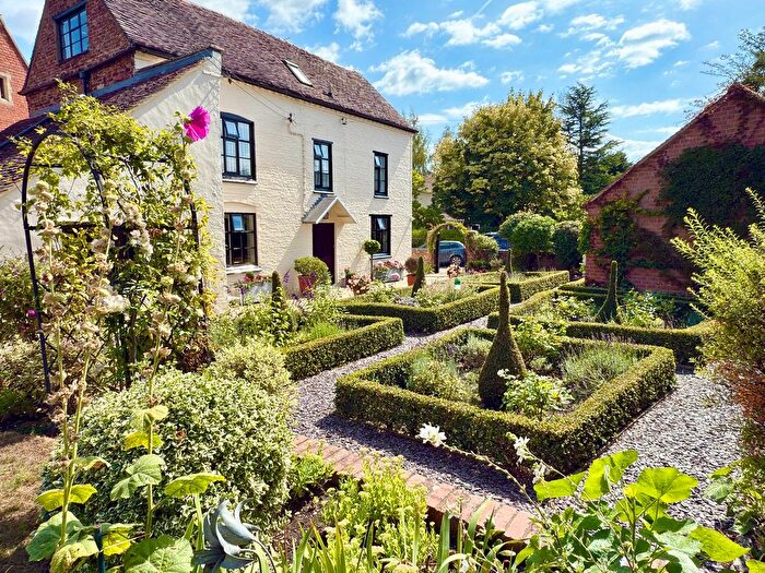 4 Bedroom Detached House For Sale In Church End, Twyning, Tewkesbury, GL20