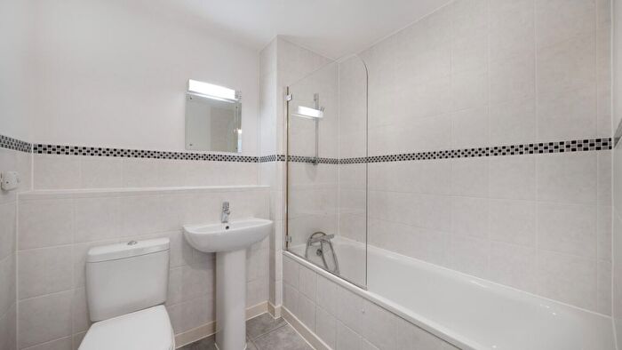 1 Bedroom Flat For Sale In Sir Francis Drake, Banning Street, Greenwich, SE10