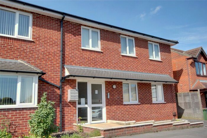 2 Bedroom Flat To Rent In Cleveland Street, Normanby, Middlesbrough TS6