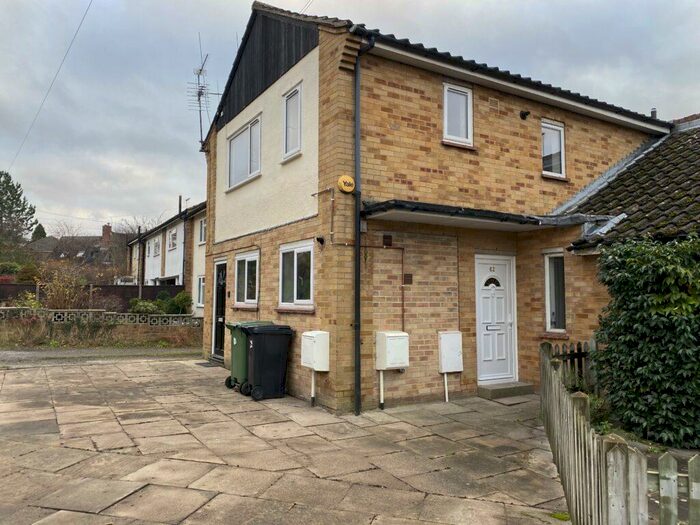 2 Bedroom Flat To Rent In Honey Lane, Cholsey, Wallingford, OX10