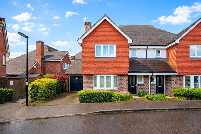3 Bedroom Semi-Detached House To Rent In Forster Road, Guildford, GU2