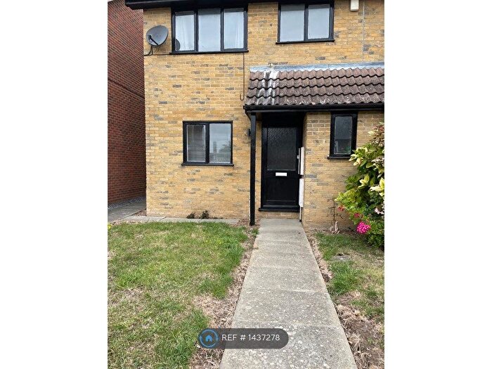3 Bedroom End Of Terrace House To Rent In Bull Lane, Eccles, Aylesford, ME20