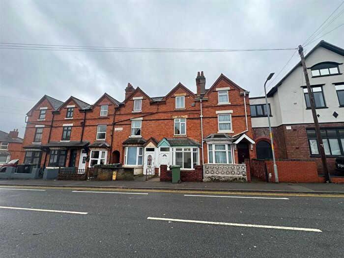 3 Bedroom Terraced House To Rent In Easemore Road, Redditch, B98