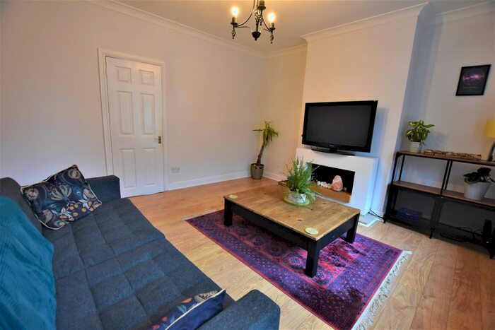 3 Bedroom Terraced House To Rent In Sale Street, Hoyland Common, Barnsley, S74