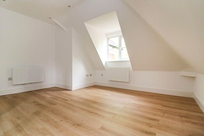 1 Bedroom Penthouse To Rent In Penthouse, Sedlescombe House, Dunchurch Road, CV22