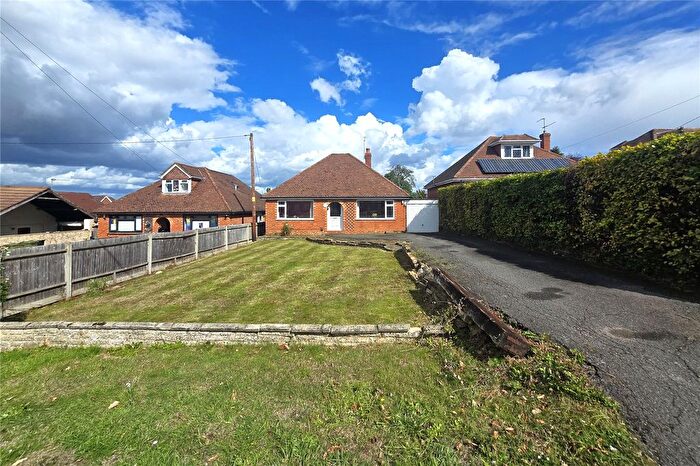 3 Bedroom Detached House For Sale In Westwood Lane, Normandy, Surrey, GU3
