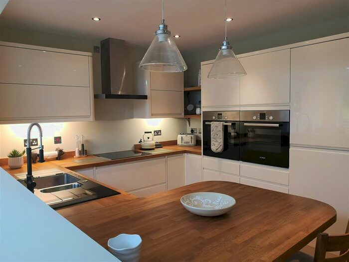 2 Bedroom Detached Bungalow To Rent In Polyear Close, Polgooth, St. Austell, PL26