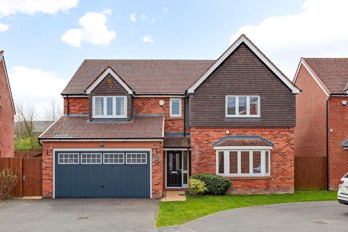 5 Bedroom Detached House For Sale In Lion Court, Penymynydd, CH4
