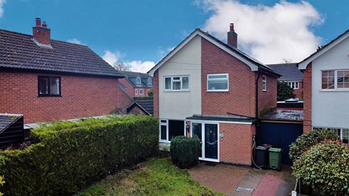 3 Bedroom Detached House For Sale In Linden Grove, Mountsorrel, Loughborough, LE12