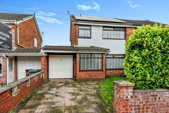 3 Bedroom Semi-Detached House For Sale In Hall Lane, Simonswood, Liverpool, Merseyside, L33