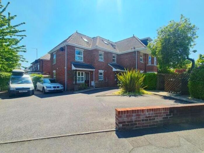 1 Bedroom Flat To Rent In Lowther Road, Bournemouth, BH8