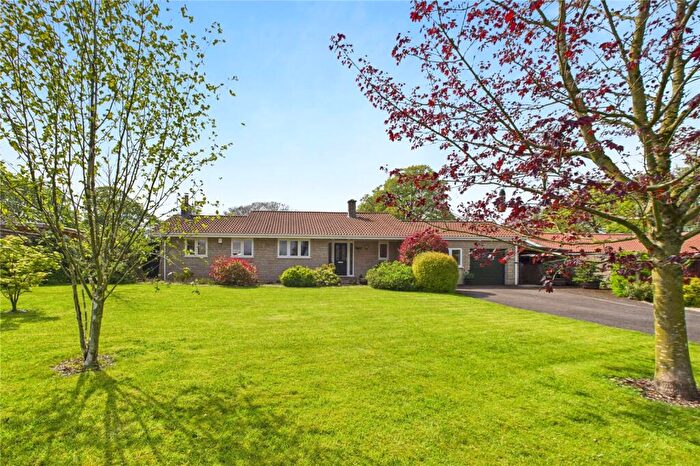4 Bedroom Bungalow For Sale In Downside Close, Chilcompton, Radstock, Somerset, BA3