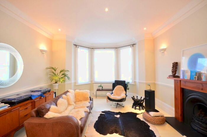 4 Bedroom House To Rent In Alexandra Park, , Alexandra Park, London, N22