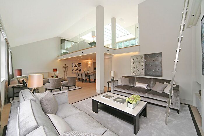 4 Bedroom Flat To Rent In Princes Gate, South Kensington, SW7