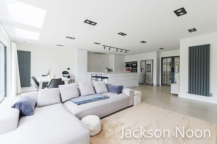 4 Bedroom Detached House For Sale In Chessington Road, Ewell, KT19