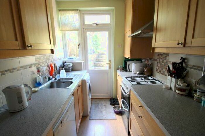 4 Bedroom Terraced House To Rent In Durham Road, Bromley, BR2