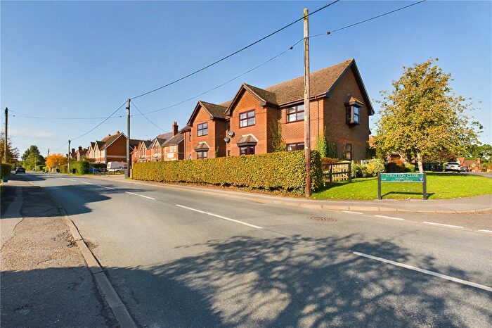 2 Bedroom Flat For Sale In Stretton, Stretton Close, Reading, Berkshire, RG7