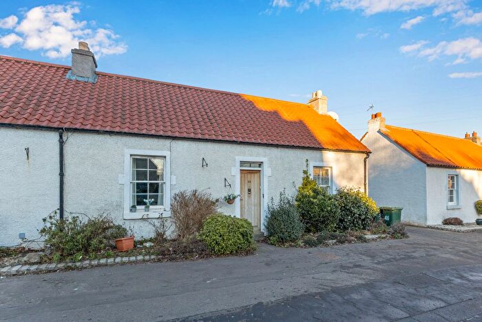 3 Bedroom Cottage For Sale In Whitehill Street, Newcraighall, Edinburgh, EH21