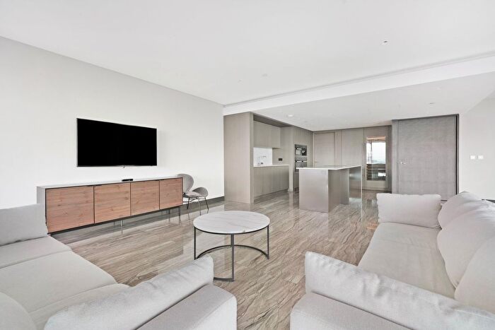 3 Bedroom Flat To Rent In Blackfriars Road, Bankside, SE1