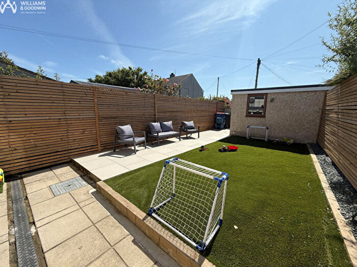 3 Bedroom Terraced House For Sale In Crown Street, Gwalchmai, Anglesey, LL65