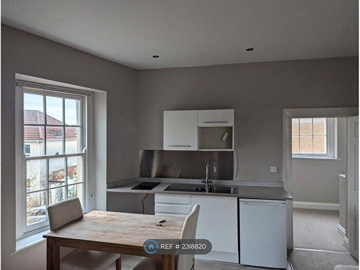 Studio To Rent In Clouds Hill Road, Bristol, BS5