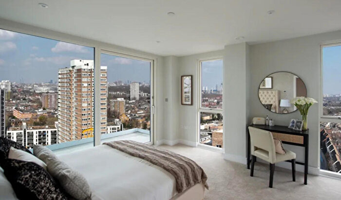 2 Bedroom Apartment For Sale In Unit A Vision Point, Battersea, SW11