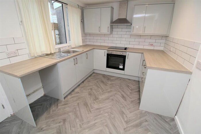 3 Bedroom Property To Rent In Lower Terrace, Cwmparc, Treorchy, CF42