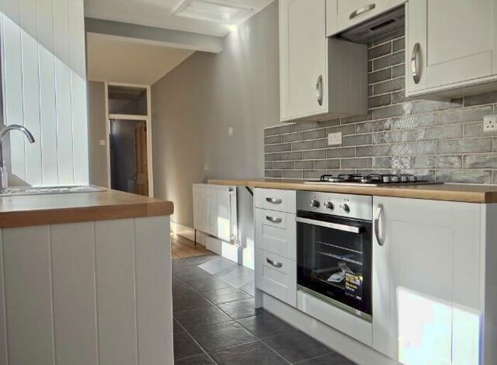 2 Bedroom Terraced House To Rent In Londesborough Road, Southsea, Hampshire, PO4