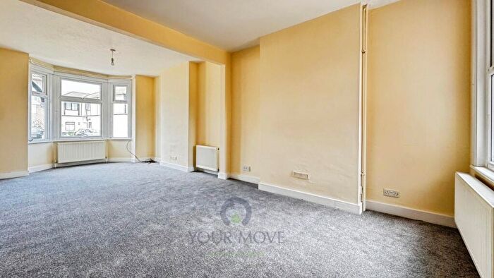 2 Bedroom End Of Terrace House To Rent In Church Road, Bexleyheath, DA7