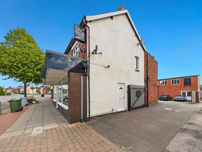 2 Bedroom Flat To Rent In Manvers House, Sherwood Drive, New Ollerton, Newark, NG22