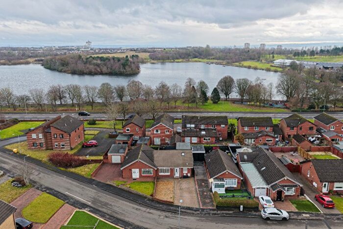 2 Bedroom Semi Detached Bungalow For Sale In Lochview Drive, Hogganfield, Glasgow, City Of Glasgow, G33