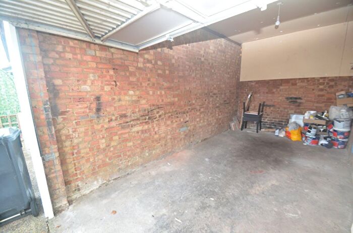 1 Bedroom Flat To Rent In Barmouth Road, Shirley, Croydon, CR0