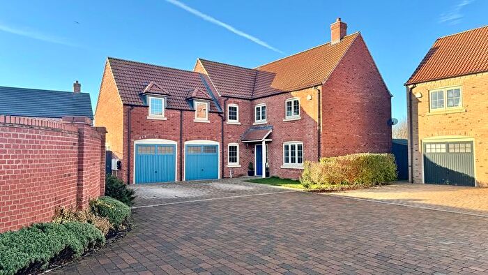 5 Bedroom Detached House For Sale In Mulberry Way, Saxilby, LN1