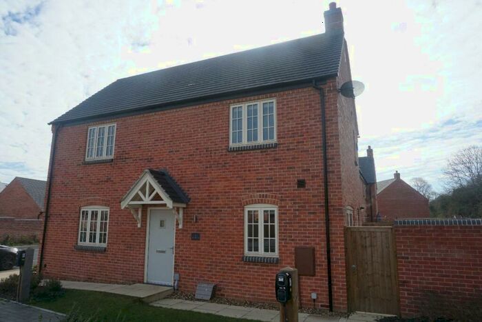 3 Bedroom Terraced House To Rent In Fisher Grove, Olney, MK46