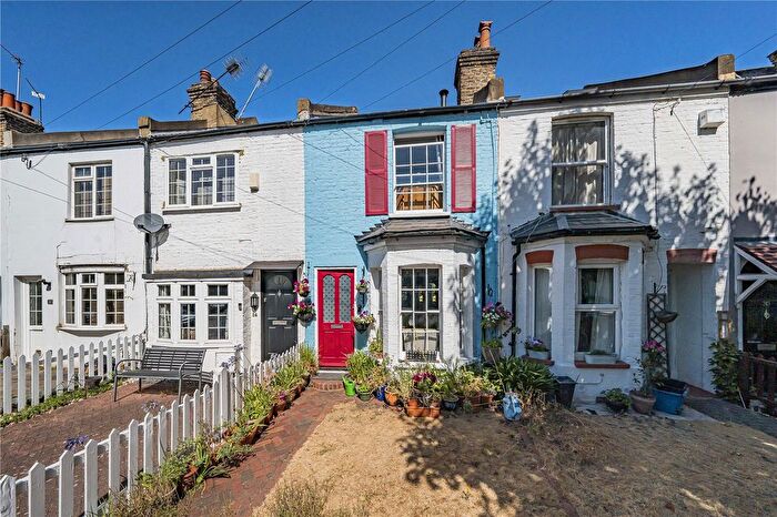 2 Bedroom Terraced House For Sale In St. Georges Road, Richmond, TW9