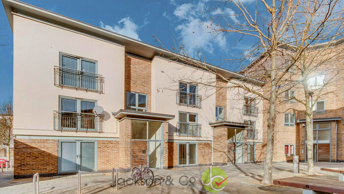 2 Bedroom Apartment To Rent In Quayside Drive, Colchester, CO2