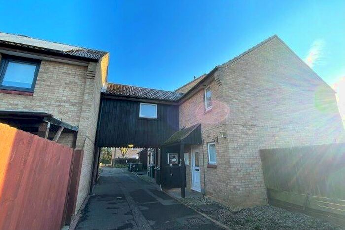 4 Bedroom Property To Rent In Kilham, Peterborough, PE2