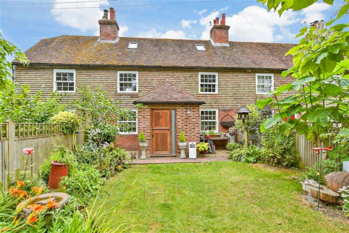 4 Bedroom Terraced House For Sale In West Street, Hunton, Maidstone, Kent, ME15