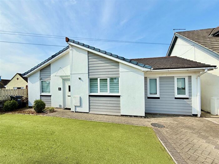 3 Bedroom Detached Bungalow For Sale In Gollands, Brixham, TQ5