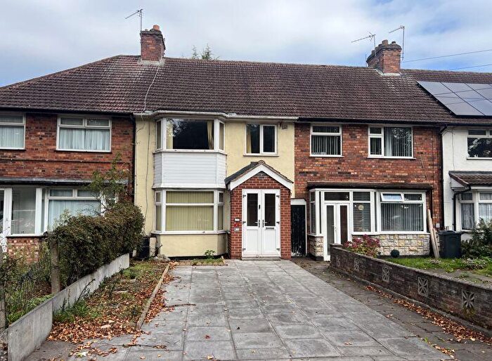 3 Bedroom Terraced House For Sale In The Ridgeway, Erdington, Birmingham, B23