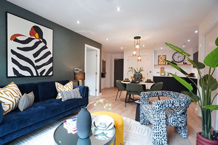 1 Bedroom Flat For Sale In Albion Street, Birmingham, B1