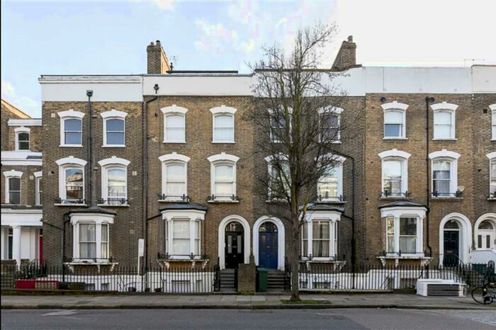 1 Bedroom Flat To Rent In Beresford Road, Canonbury, N5