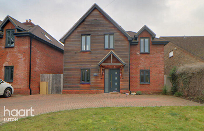 4 Bedroom Detached House To Rent In Symonds Green Lane, Stevenage, SG1