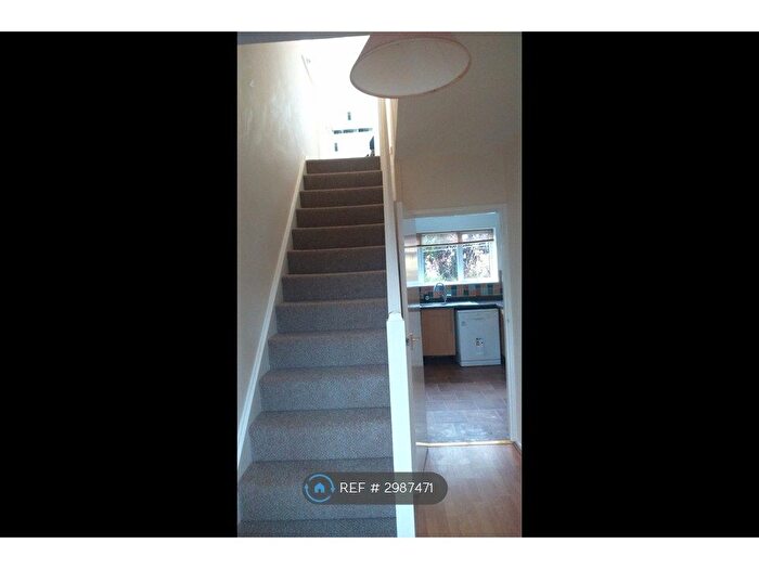 3 Bedroom Semi-Detached House To Rent In Scotsdowne Road, Cambridge, CB2