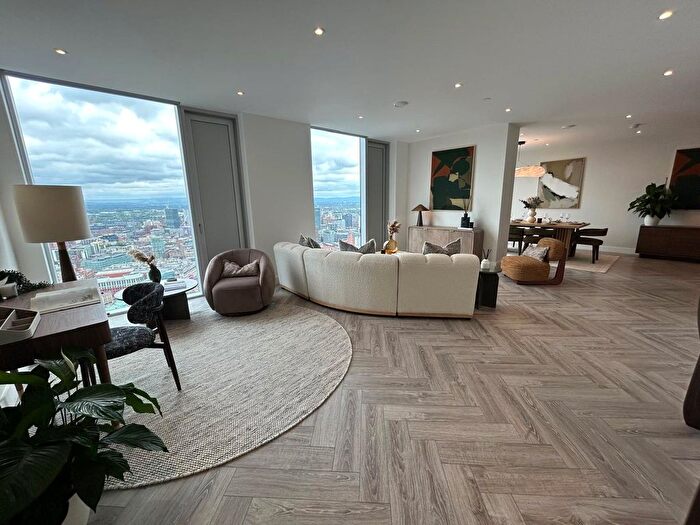 3 Bedroom Flat To Rent In Cortland At Colliers Yard, Bankside Boulevard, Salford, M3