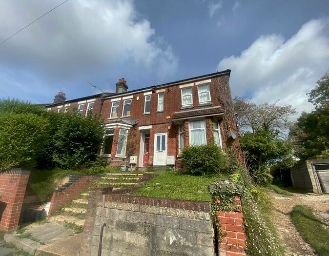 3 Bedroom Terraced House To Rent In Broadlands Road, Portswood, SO17