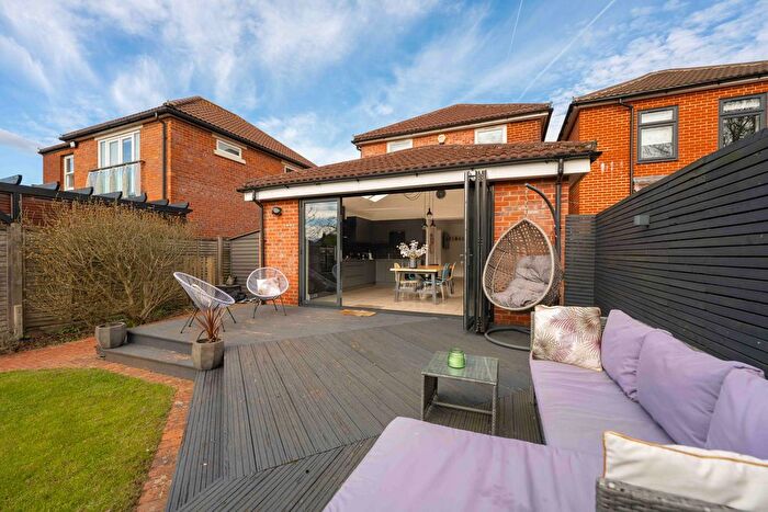 4 Bedroom Detached House For Sale In Whitworth Road, Southampton, Hampshire, SO18